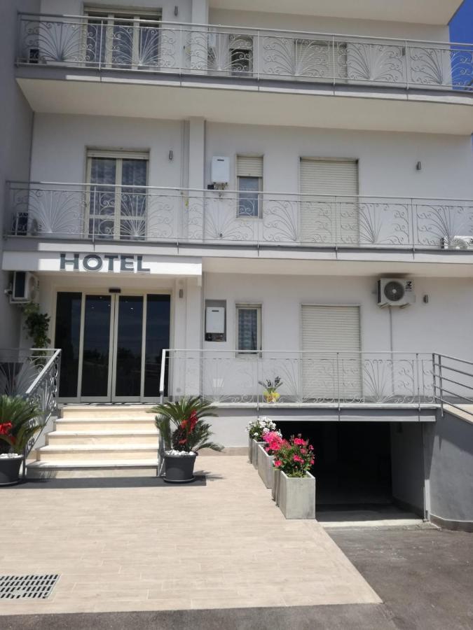 Hotel Cohiba Villaricca Exterior photo